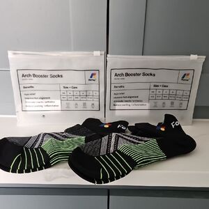 2 Pair Of Forme Arch Booster Socks- Black and Green